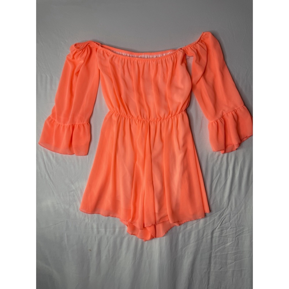 SorelleUK Neon Coral Off Shoulder Romper NWT Size 6 Bell Sleeve